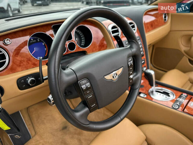 Чорний Бентлі Continental GT, об'ємом двигуна 6 л та пробігом 64 тис. км за 34500 $, фото 66 на Automoto.ua
