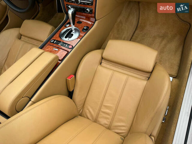 Чорний Бентлі Continental GT, об'ємом двигуна 6 л та пробігом 64 тис. км за 34500 $, фото 56 на Automoto.ua