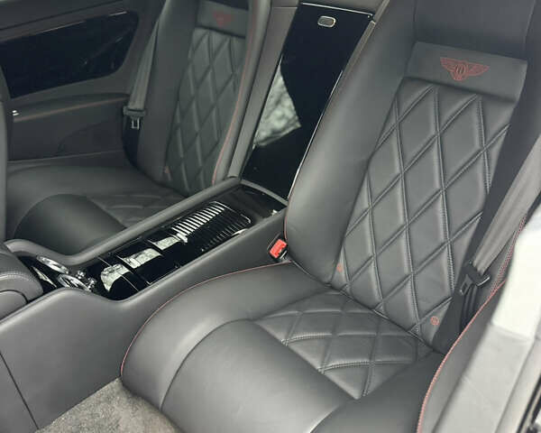 Черный Бентли Континенталь ГТ, объемом двигателя 6 л и пробегом 31 тыс. км за 49900 $, фото 7 на Automoto.ua