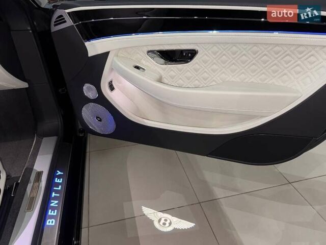 Чорний Бентлі Continental GT, об'ємом двигуна 6 л та пробігом 16 тис. км за 199900 $, фото 150 на Automoto.ua