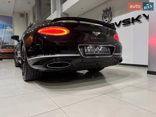 Чорний Бентлі Continental GT, об'ємом двигуна 6 л та пробігом 16 тис. км за 199900 $, фото 70 на Automoto.ua
