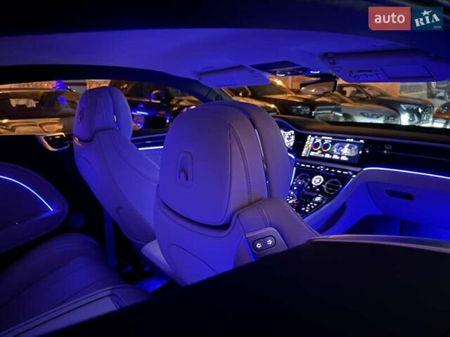 Чорний Бентлі Continental GT, об'ємом двигуна 6 л та пробігом 16 тис. км за 199900 $, фото 109 на Automoto.ua