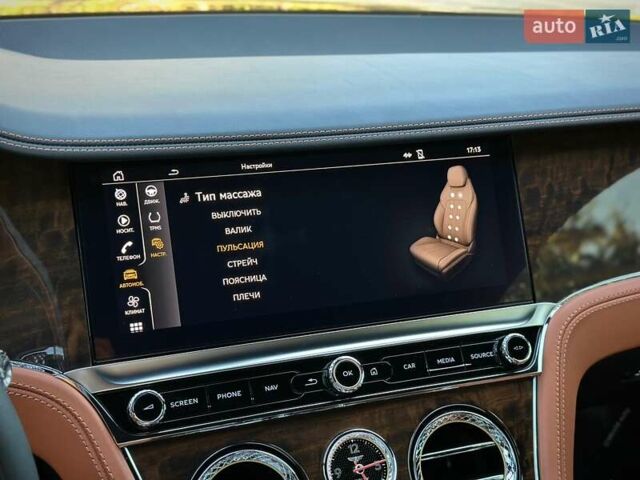 Чорний Бентлі Continental GT, об'ємом двигуна 4 л та пробігом 32 тис. км за 199900 $, фото 98 на Automoto.ua