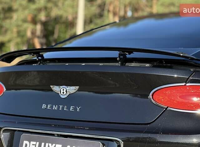Чорний Бентлі Continental GT, об'ємом двигуна 4 л та пробігом 32 тис. км за 199900 $, фото 18 на Automoto.ua