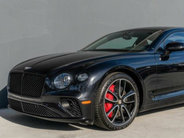Чорний Бентлі Continental GT, об'ємом двигуна 4 л та пробігом 31 тис. км за 62400 $, фото 2 на Automoto.ua