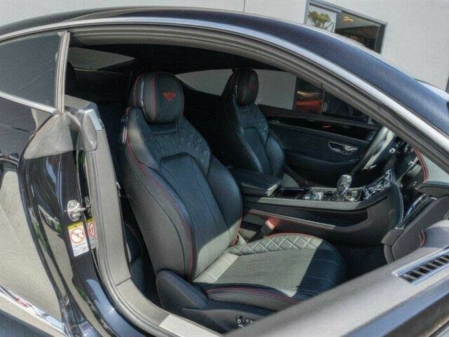 Черный Бентли Континенталь ГТ, объемом двигателя 4 л и пробегом 46 тыс. км за 60000 $, фото 8 на Automoto.ua