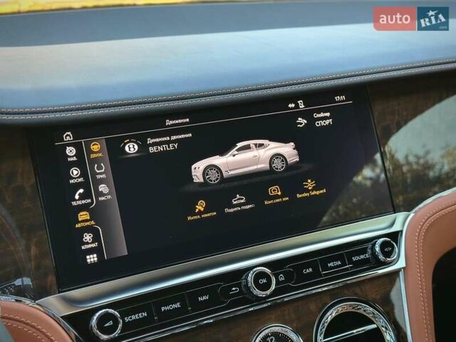 Чорний Бентлі Continental GT, об'ємом двигуна 4 л та пробігом 32 тис. км за 199900 $, фото 94 на Automoto.ua