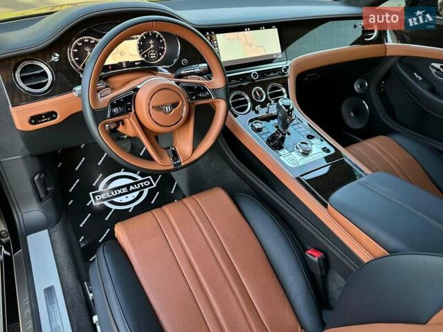 Чорний Бентлі Continental GT, об'ємом двигуна 4 л та пробігом 32 тис. км за 199900 $, фото 62 на Automoto.ua