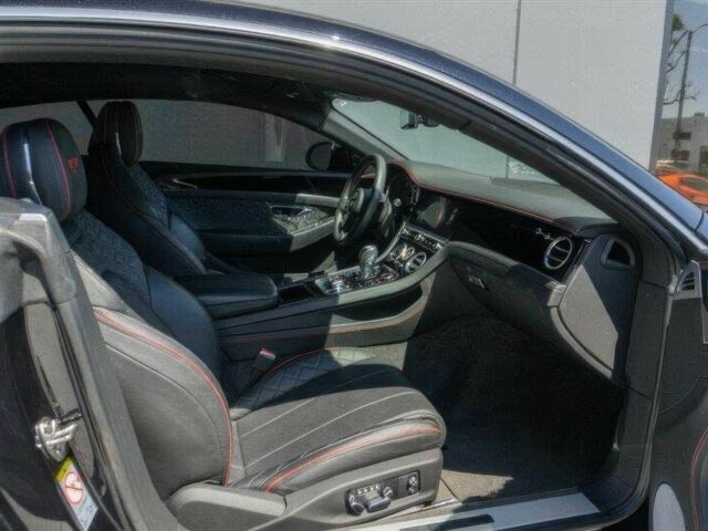 Черный Бентли Континенталь ГТ, объемом двигателя 4 л и пробегом 46 тыс. км за 60000 $, фото 9 на Automoto.ua