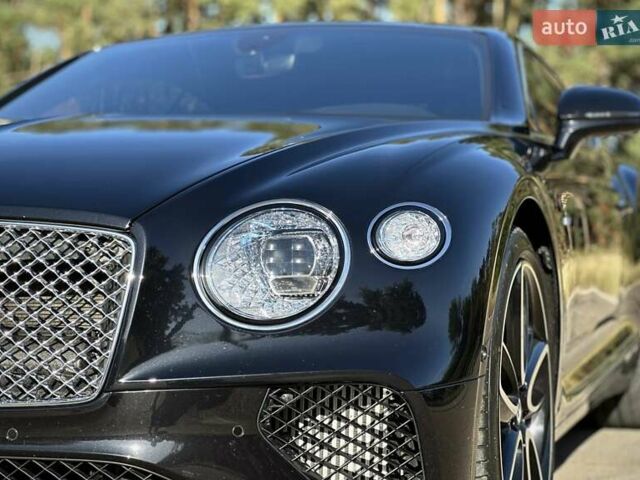Чорний Бентлі Continental GT, об'ємом двигуна 4 л та пробігом 32 тис. км за 199900 $, фото 32 на Automoto.ua