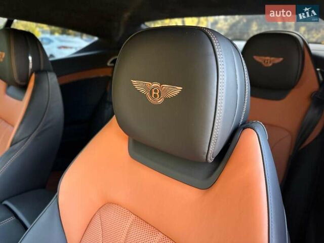 Чорний Бентлі Continental GT, об'ємом двигуна 4 л та пробігом 32 тис. км за 199900 $, фото 59 на Automoto.ua