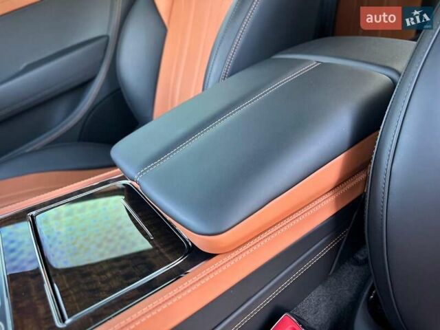 Чорний Бентлі Continental GT, об'ємом двигуна 4 л та пробігом 32 тис. км за 199900 $, фото 66 на Automoto.ua