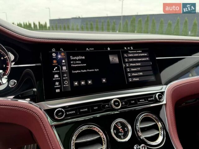 Чорний Бентлі Continental GT, об'ємом двигуна 4 л та пробігом 11 тис. км за 255820 $, фото 14 на Automoto.ua