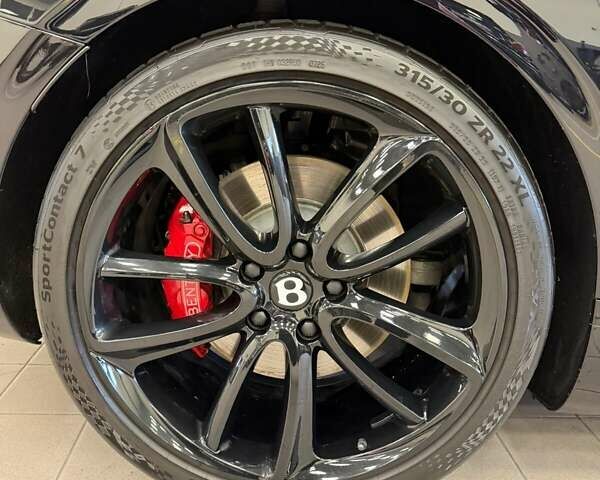 Чорний Бентлі Continental GT, об'ємом двигуна 4 л та пробігом 11 тис. км за 255820 $, фото 19 на Automoto.ua