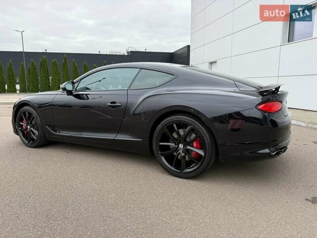 Чорний Бентлі Continental GT, об'ємом двигуна 4 л та пробігом 11 тис. км за 255820 $, фото 1 на Automoto.ua