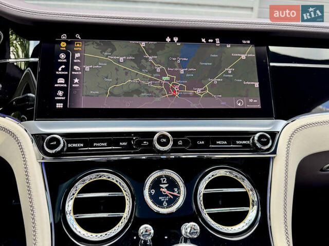 Фіолетовий Бентлі Continental GT, об'ємом двигуна 4 л та пробігом 29 тис. км за 239900 $, фото 49 на Automoto.ua