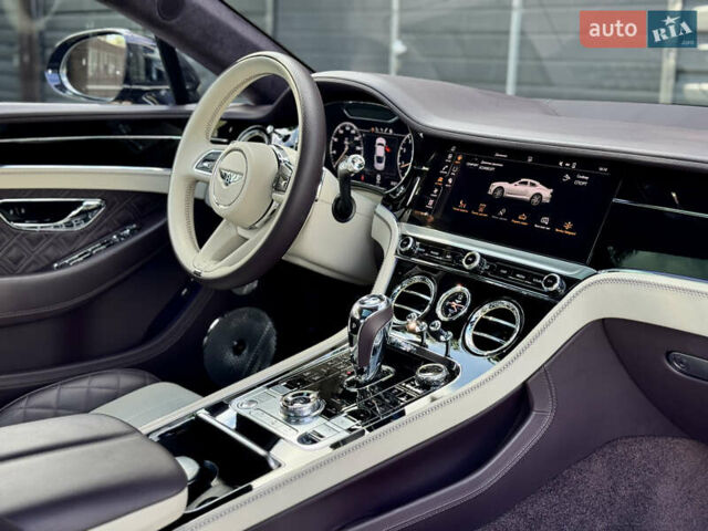 Фіолетовий Бентлі Continental GT, об'ємом двигуна 4 л та пробігом 29 тис. км за 239900 $, фото 31 на Automoto.ua