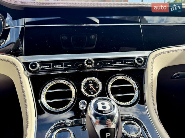 Фіолетовий Бентлі Continental GT, об'ємом двигуна 4 л та пробігом 29 тис. км за 239900 $, фото 52 на Automoto.ua