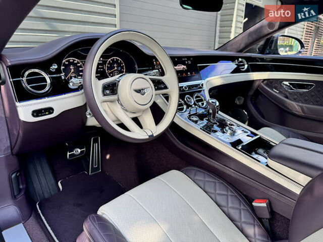 Фіолетовий Бентлі Continental GT, об'ємом двигуна 4 л та пробігом 29 тис. км за 239900 $, фото 18 на Automoto.ua