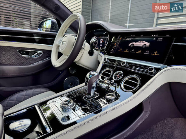 Фіолетовий Бентлі Continental GT, об'ємом двигуна 4 л та пробігом 29 тис. км за 239900 $, фото 35 на Automoto.ua