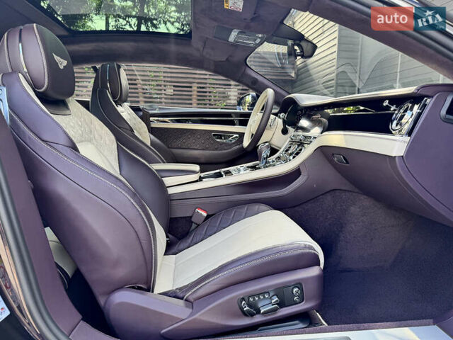Фіолетовий Бентлі Continental GT, об'ємом двигуна 4 л та пробігом 29 тис. км за 239900 $, фото 29 на Automoto.ua