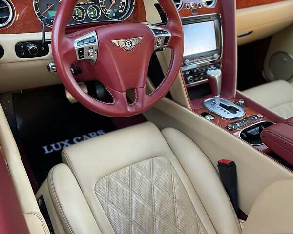 Красный Бентли Континенталь ГТ, объемом двигателя 6 л и пробегом 32 тыс. км за 79900 $, фото 39 на Automoto.ua