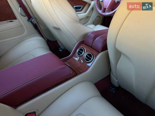 Червоний Бентлі Continental GT, об'ємом двигуна 6 л та пробігом 32 тис. км за 79900 $, фото 65 на Automoto.ua