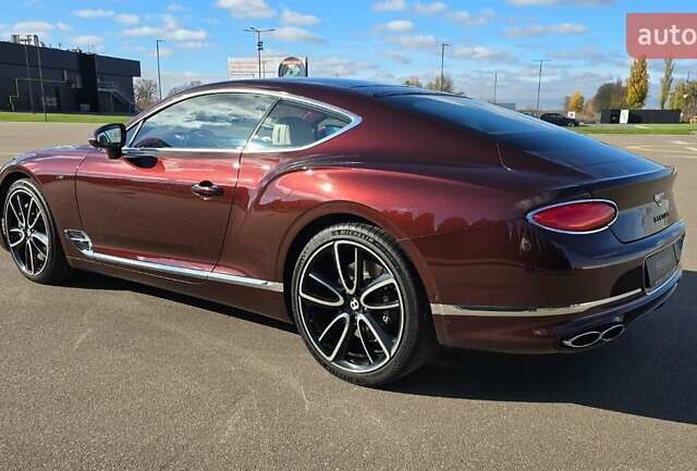 Червоний Бентлі Continental GT, об'ємом двигуна 4 л та пробігом 38 тис. км за 232563 $, фото 4 на Automoto.ua