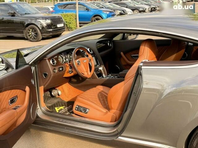 Бентлі Continental GT, об'ємом двигуна 4 л та пробігом 50 тис. км за 117000 $, фото 14 на Automoto.ua