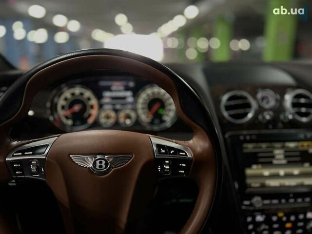 Бентлі Continental GT, об'ємом двигуна 4 л та пробігом 50 тис. км за 98000 $, фото 28 на Automoto.ua