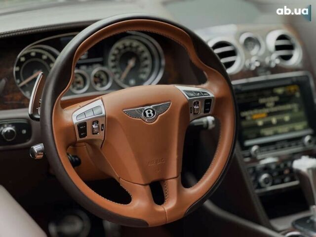 Бентлі Continental GT, об'ємом двигуна 4 л та пробігом 50 тис. км за 98000 $, фото 20 на Automoto.ua