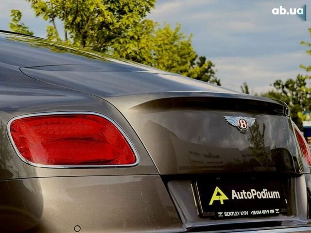 Бентлі Continental GT, об'ємом двигуна 4 л та пробігом 50 тис. км за 117000 $, фото 18 на Automoto.ua