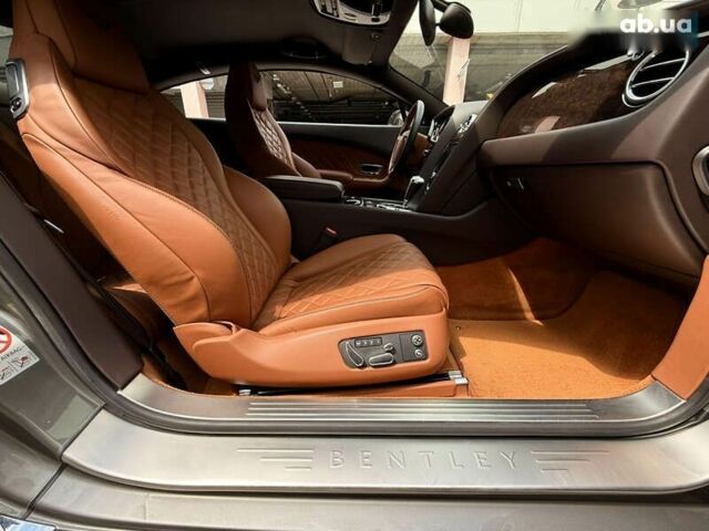 Бентлі Continental GT, об'ємом двигуна 4 л та пробігом 50 тис. км за 117000 $, фото 26 на Automoto.ua