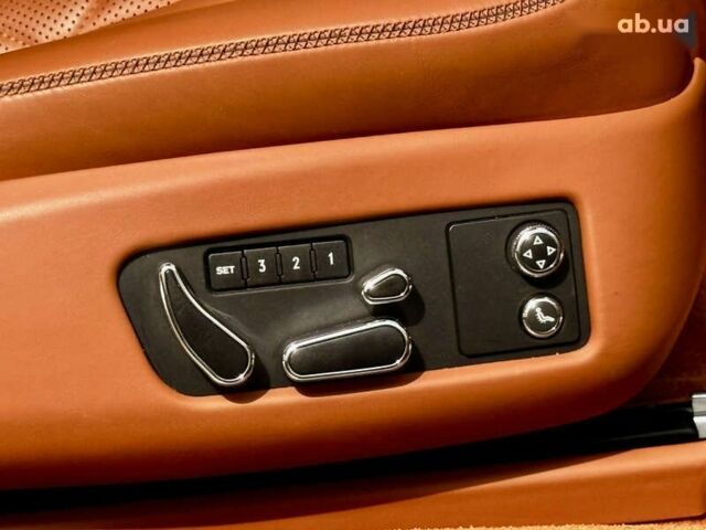 Бентлі Continental GT, об'ємом двигуна 4 л та пробігом 50 тис. км за 117000 $, фото 27 на Automoto.ua