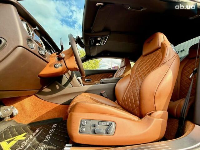 Бентлі Continental GT, об'ємом двигуна 4 л та пробігом 50 тис. км за 117000 $, фото 17 на Automoto.ua