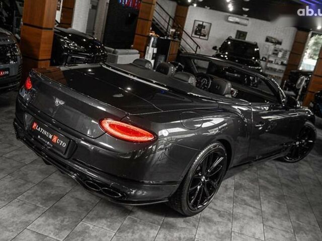 Бентлі Continental GT, об'ємом двигуна 4 л та пробігом 11 тис. км за 250000 $, фото 9 на Automoto.ua