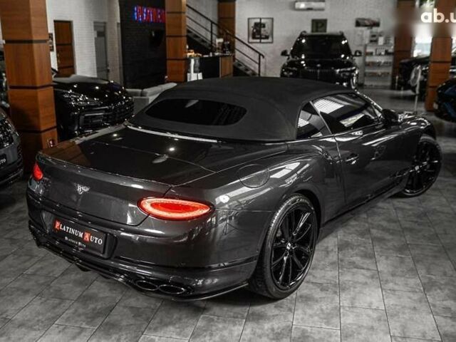 Бентлі Continental GT, об'ємом двигуна 4 л та пробігом 11 тис. км за 250000 $, фото 6 на Automoto.ua