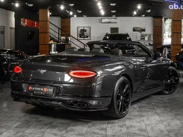 Бентлі Continental GT, об'ємом двигуна 4 л та пробігом 11 тис. км за 250000 $, фото 10 на Automoto.ua