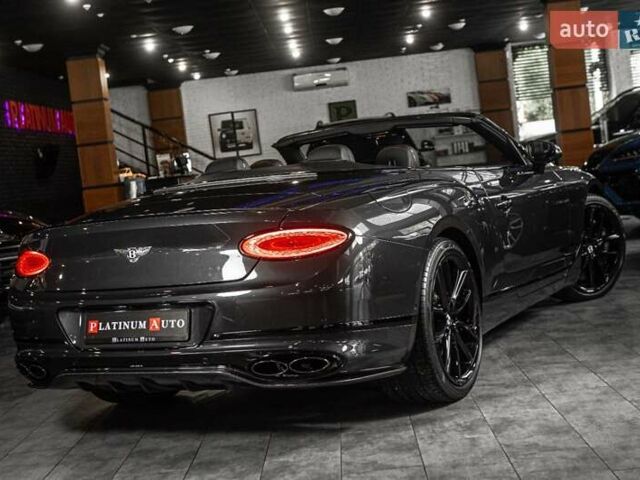 Сірий Бентлі Continental GT, об'ємом двигуна 4 л та пробігом 11 тис. км за 232900 $, фото 13 на Automoto.ua