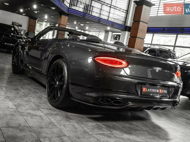 Сірий Бентлі Continental GT, об'ємом двигуна 4 л та пробігом 11 тис. км за 232900 $, фото 70 на Automoto.ua
