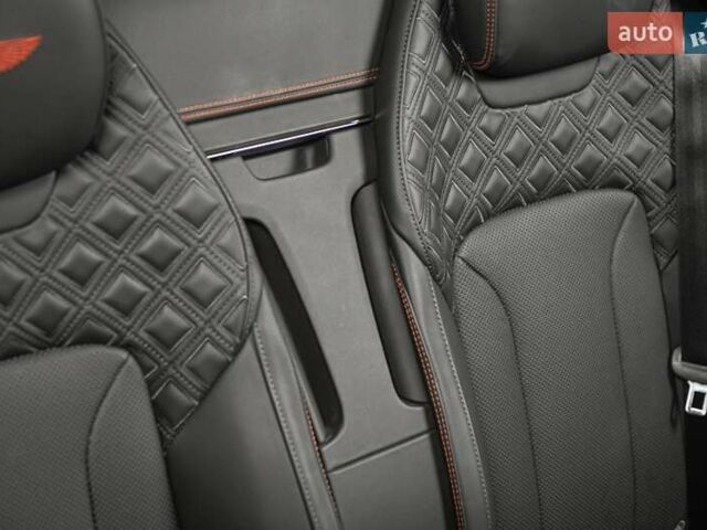 Сірий Бентлі Continental GT, об'ємом двигуна 4 л та пробігом 11 тис. км за 232900 $, фото 44 на Automoto.ua