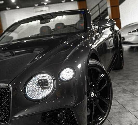 Бентли Континенталь ГТ 2022 в Одессе на Automoto.ua Серый Бентли Континенталь ГТ, объемом двигателя 4 л и пробегом 11 тыс. км за 239000 $, фото 18 на Automoto.ua