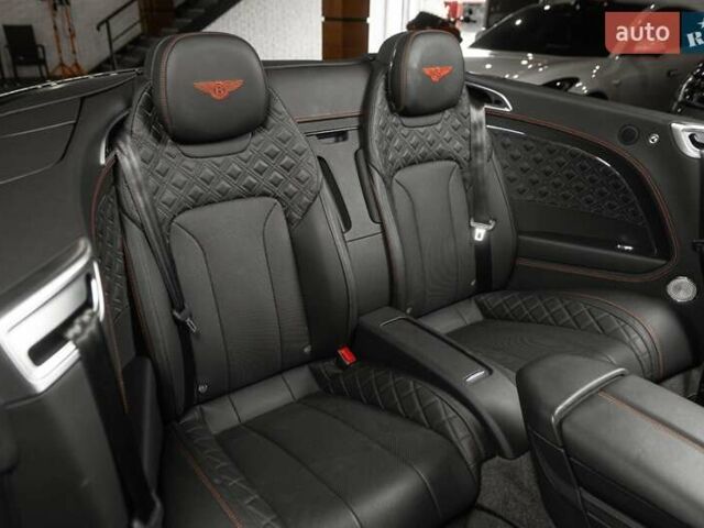 Сірий Бентлі Continental GT, об'ємом двигуна 4 л та пробігом 11 тис. км за 232900 $, фото 41 на Automoto.ua