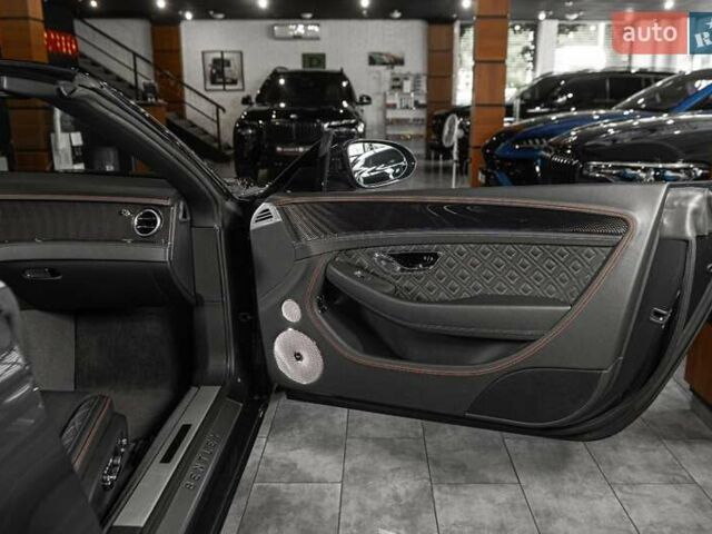 Бентли Континенталь ГТ 2022 в Одессе на Automoto.ua Серый Бентли Континенталь ГТ, объемом двигателя 4 л и пробегом 11 тыс. км за 239000 $, фото 84 на Automoto.ua