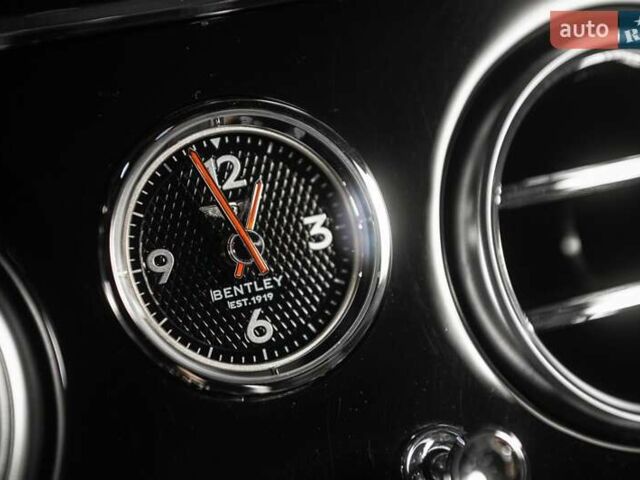 Сірий Бентлі Continental GT, об'ємом двигуна 4 л та пробігом 11 тис. км за 232900 $, фото 60 на Automoto.ua