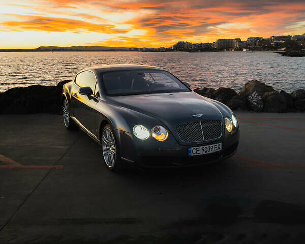 Сірий Бентлі Continental GT, об'ємом двигуна 6 л та пробігом 77 тис. км за 28000 $, фото 13 на Automoto.ua