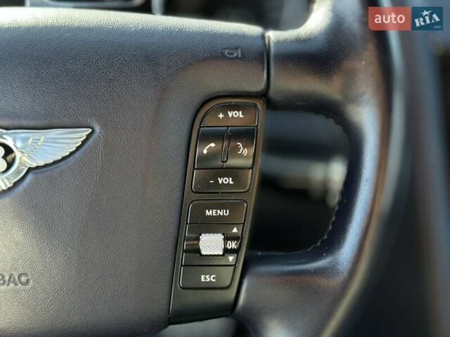Бентли Континенталь ГТ 2006 в Черновцах на Automoto.ua Серый Бентли Континенталь ГТ, объемом двигателя 6 л и пробегом 90 тыс. км за 26900 $, фото 38 на Automoto.ua