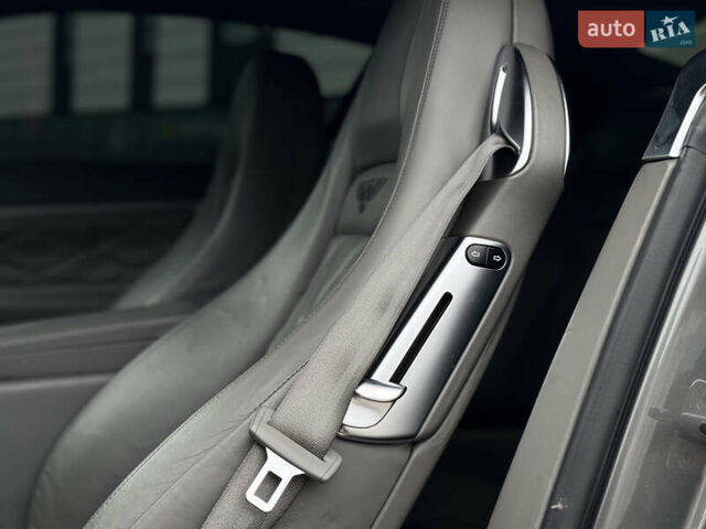 Серый Бентли Континенталь ГТ, объемом двигателя 6 л и пробегом 100 тыс. км за 46500 $, фото 33 на Automoto.ua