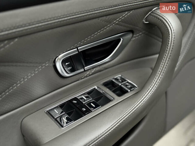 Серый Бентли Континенталь ГТ, объемом двигателя 6 л и пробегом 100 тыс. км за 46500 $, фото 24 на Automoto.ua