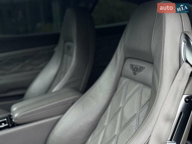 Серый Бентли Континенталь ГТ, объемом двигателя 6 л и пробегом 100 тыс. км за 46500 $, фото 32 на Automoto.ua